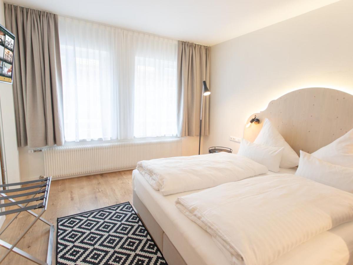 וולקאך Hotel Tuchhaus מראה חיצוני תמונה